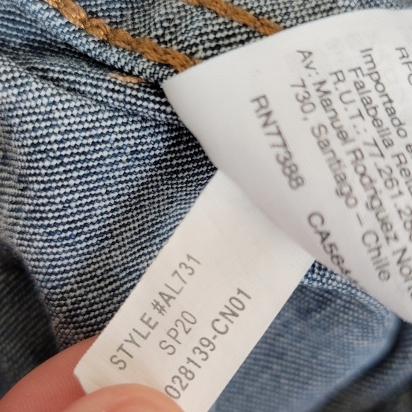 Madewell Women's 0 Denim Long-Sleeve Romper in Vasey Wash AL731 - Picture 15 of 16